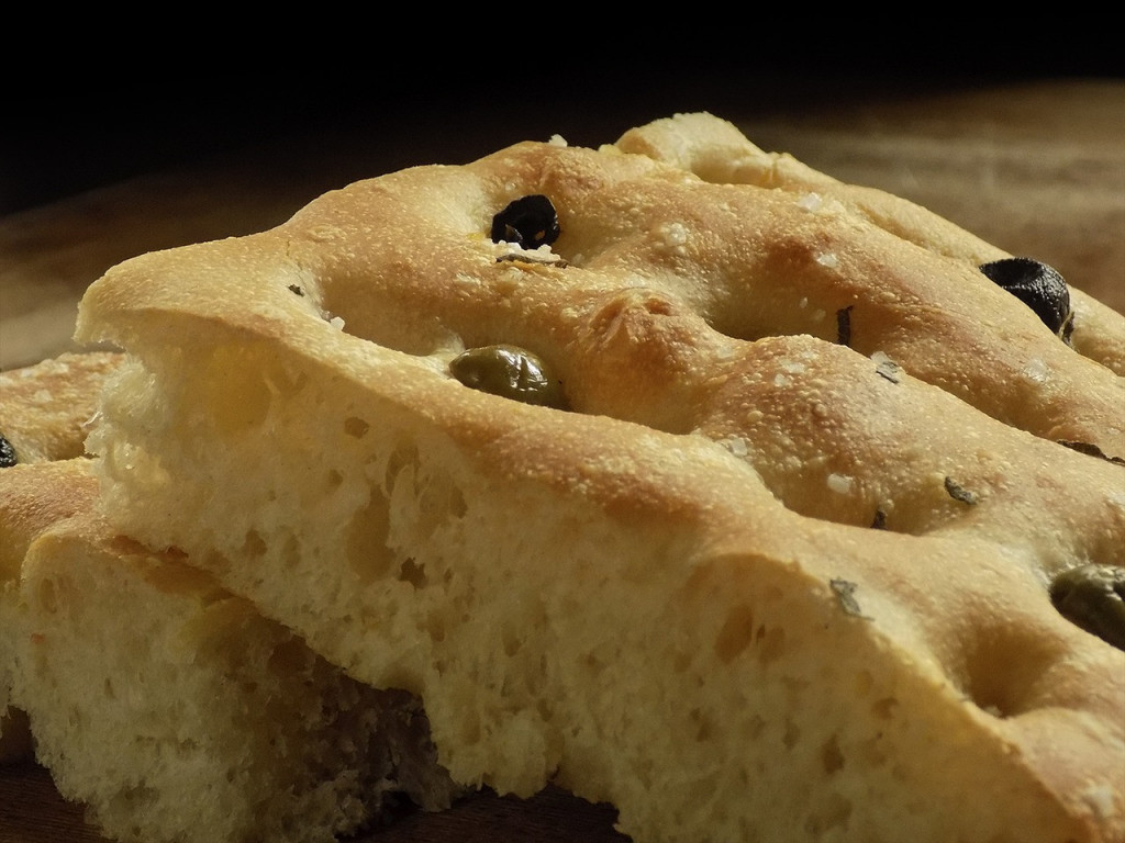 Ako ste se uželili MORA, ova LEPINJA sa maslinama će vam doneti MEDITERAN u kuhinju
