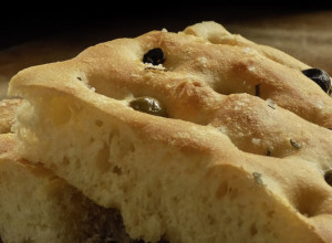 Ako ste se uželili MORA, ova LEPINJA sa maslinama će vam doneti MEDITERAN u kuhinju