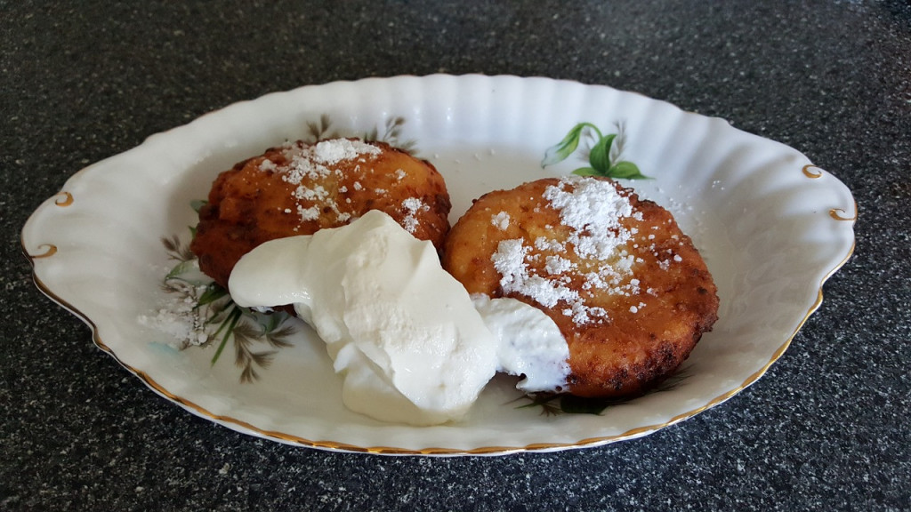 Mmmmmm, kad SIRNIKI zamiriše: Tradicionalni RUSKI doručak za FANTASTIČAN početak dana!