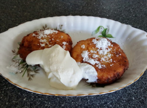 Mmmmmm, kad SIRNIKI zamiriše: Tradicionalni RUSKI doručak za FANTASTIČAN početak dana!