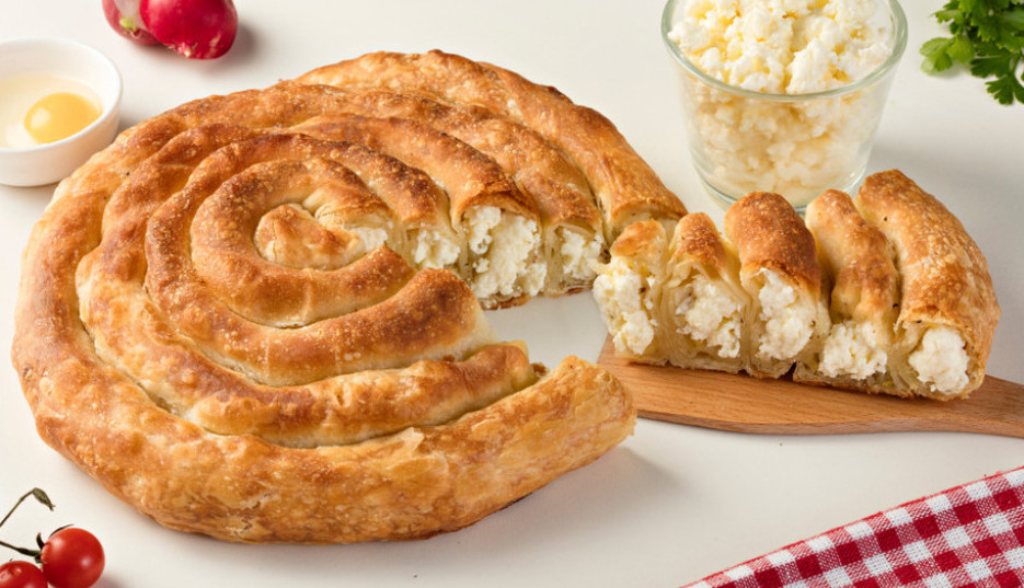 Saznali smo recept za čuvenu BOSANSKU PITU: Njeno veličanstvo SAVIJAČA, oduševiće vas svojim ukusom