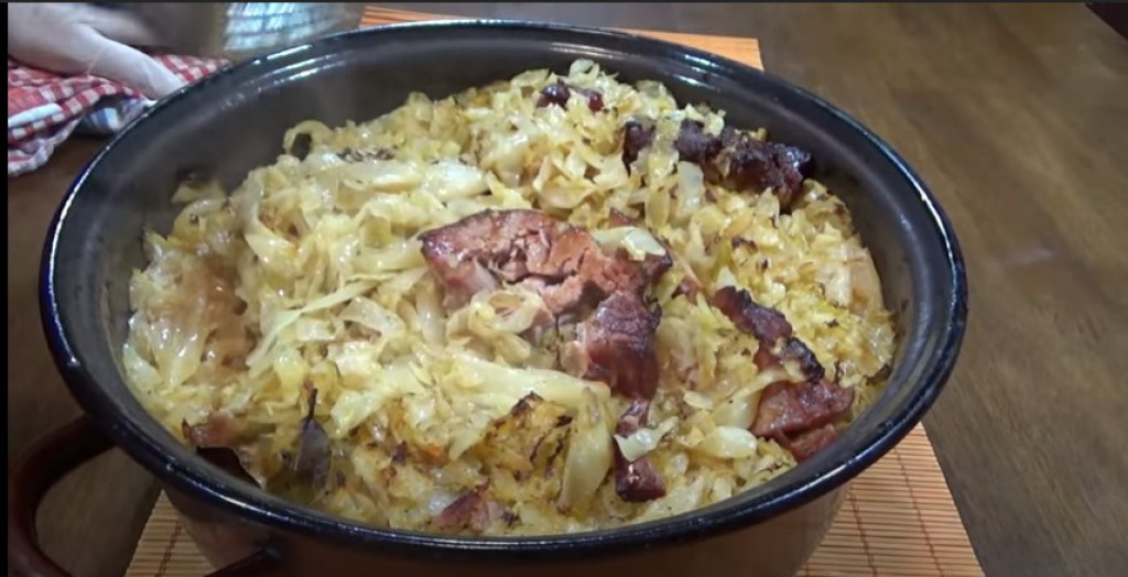 Šta za RUČAK? Stari SRPSKI recept za PODVARAK, kao iz BAKINE KUHINJE