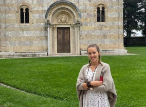 Jelena Đoković posetila MANASTIRE na Kosovu i Metohiji i odlučila da promeni život: "Dobila sam novi putokaz za sreću i mir"