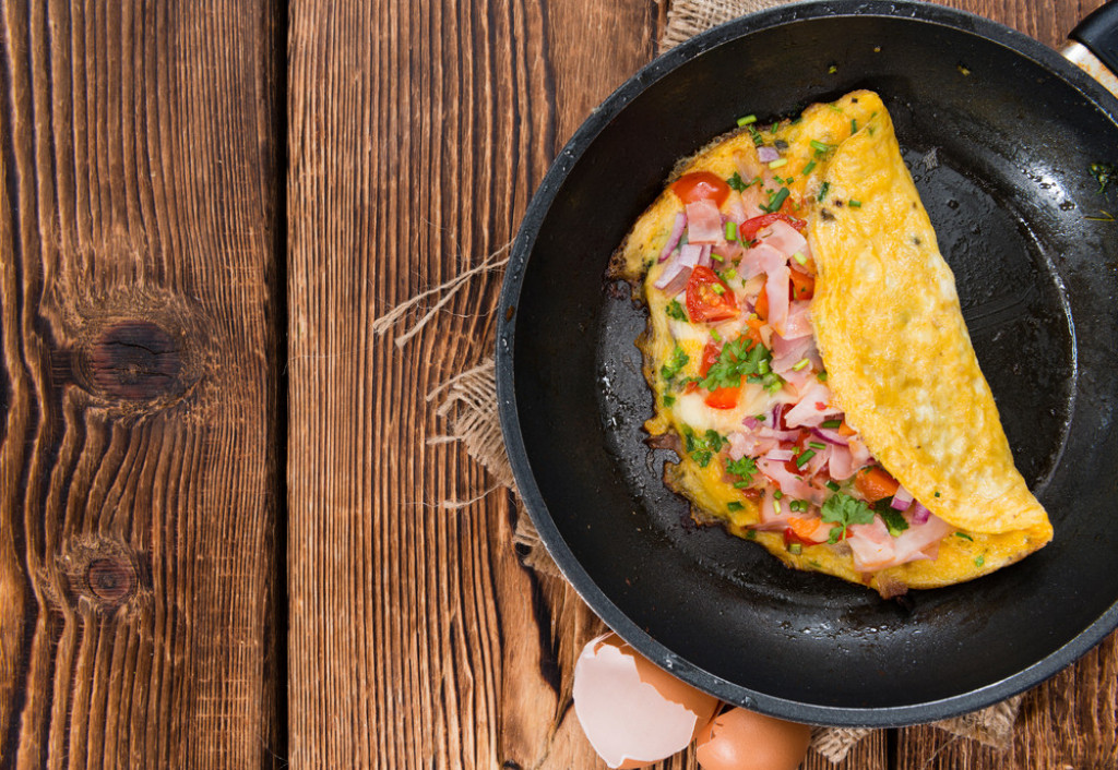 Omlet u RERNI bez TRUNKE ULJA: Napravite najukusniji doručak uz prstohvat mašte!
