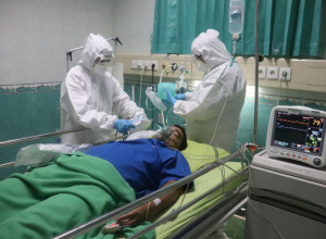 Kardiolog objašnjava: Evo zašto muškarci DVOSTRUKO više UMIRU od korone nego žene