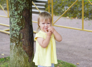 Majka podelila STRAŠNE fotografije ćerke i upozorila: Usta su joj bila PUNA RANA zbog stvari koju rade mnogi roditelji
