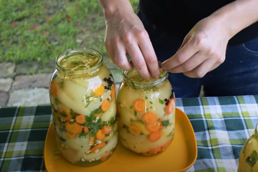 Somborka paprika u tegli - ovo je najtraženiji recept danas!