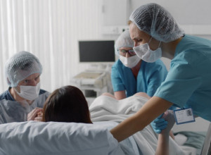 Lepe vesti za sve buduće roditelje: Od sada i tate mogu da prisustvuju porođaju