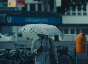 Obavezno ponesite KIŠOBRAN i toplo se obucite, RHMZ najvaljuju PLJUSKOVE, ali i SNEG!