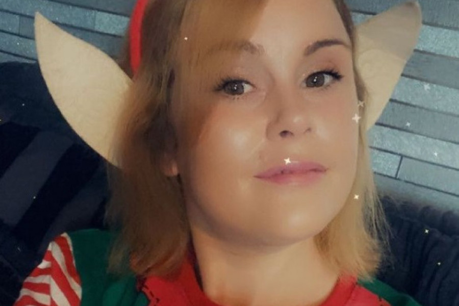 Možda je malo poranila: Mama nije više mogla da izdrži pa je OKITILA JELKU, a kada čujete ZAŠTO raznežićete se