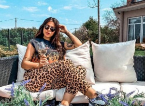 Rodlila je TROJE dece, a izgleda kao MILION DOLARA! Zorana je supruga srpskog košarkaša, a zbog njenih fotografija Instagram "GORI"!