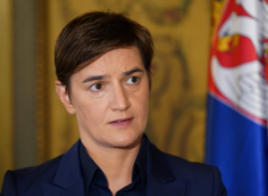 PREMIJERKA REŠILA DILEMU RODITELJA U SRBIJI Da li će se deca mlađa od 11 godina vakcinisati?