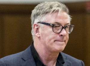 OGLASIO SE PRVI PUT NAKON TRAGDEDIJE NA SNIMANJU Alek Boldvin iskreno nakon UBISTVA, evo šta je rekao o pokojnoj Hailini!