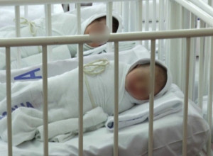 DEVETORKE danas slave PRVI ROĐENDAN: Jedine u svetu koje su začete PRIRODNIM putem, pogledajte kako sada izgledaju