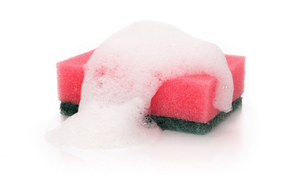 Ne bacajte SUNĐER za pranje SUDOVA: Samo OVO URADITE i biće kao NOV