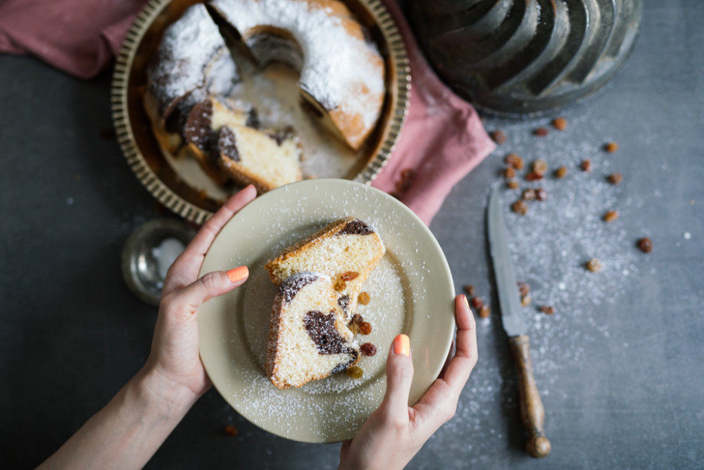 Ovo su pravile naše bake: Nek vam tmuran jesenji dan ZAMIRIŠE na kolač sa GROŽĐEM