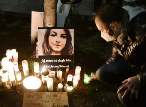 Izabela (30) je umrla od SEPSE jer joj lekari nisu uradili KIRETAŽU: Cela zemlja je na nogama zbog Zakona o zabrani ABORTUSA