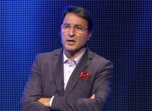Niko ne zna zašto su se RAZVELI: Ovo je BIVŠA žena Jovana Memedovića, sa njom voditelj ima dvoje dece, evo čime se Mirjana bavi!