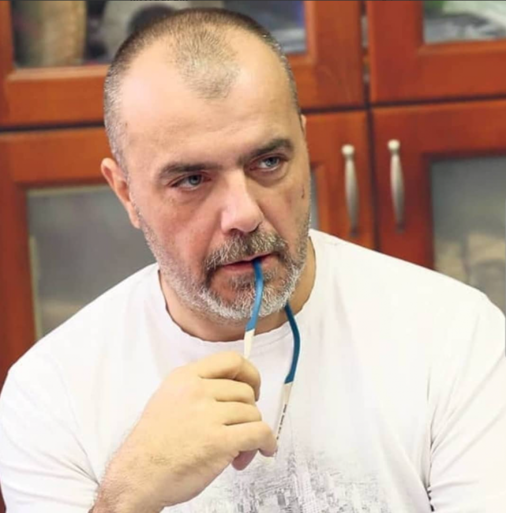 Najstarija ćerka Nikole Koja je njegova slika i prilika: Ana je talenat za umetnost povukla na oca, ali nije gluma u pitanju