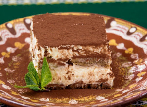 Savršen recept za TIRAMISU: Bogati i kremasti ITALIJANSKI kolač po originalnom sastavu