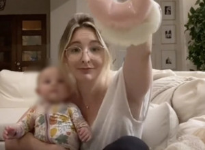 "OVO JE KRV": Džo je rešila TABU oko promene boje mleka tokom DOJENJA deteta