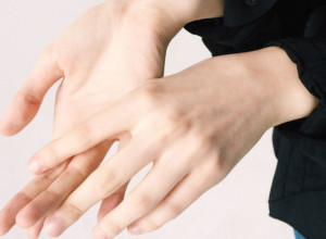 Niko ne zna kako nastaje OVA bolest: Izaziva konstantan BOL, a simptomi su podmukli koji se s vremenom samo POGORŠAVAJU!