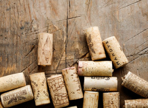 Pravite veliku grešku, nemojte BACATI ČEP od vina: Domaćice OBOŽAVAJU ovaj trik, više puta im je SPASIO nedeljni ručak