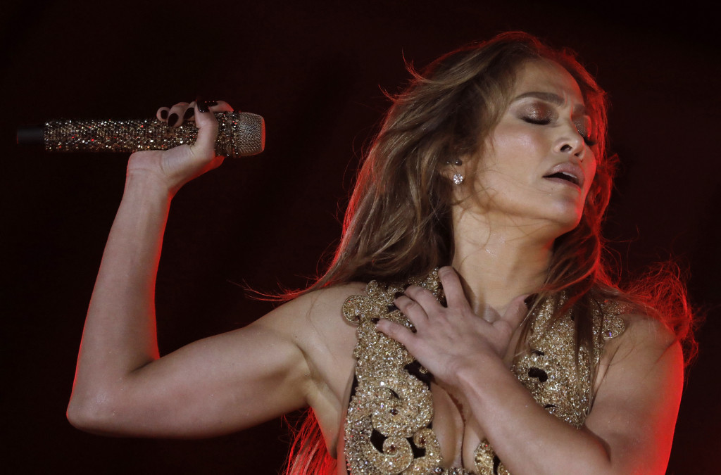 Dženifer Lopez ODUŠEVILA publiku: Latino diva se konačno UDAJE, a jednim potezom ZBUNILA ceo svet!
