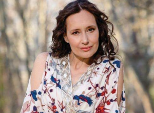 Monahu je rodila SINA, pa ga je ostavila: Ivana Žigon je dugo od javnosti KRILA da se razvela, a evo kako izgleda njen bivši suprug