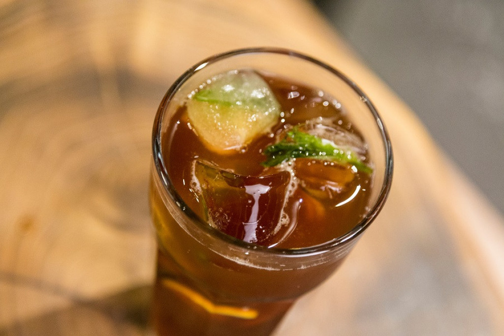 Espresso kafa po receptu iz 19. VEKA: Izmisli su je VOJNICI, a pošto nisu imali mleko pravili su ga sa ovim ŽESTOKIM pićem!