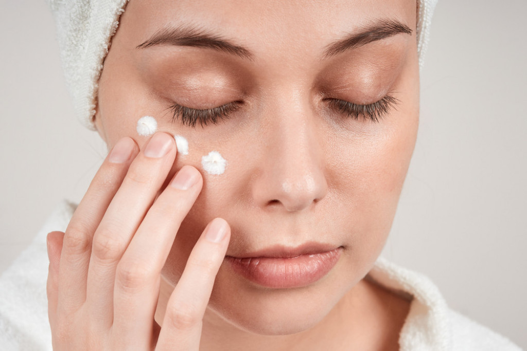 Kada imamo STOMAČNE PROBLEME pijemo ovu TABLETU, ali postoji jedan TRIK sa njom: Ako je koristite na OVAJ NAČIN - PODMLADIĆETE SE