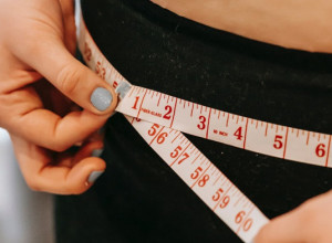 Stručnjaci u neverici: Kilogrami se tope "ko ludi" dok hodate U MESTU!?