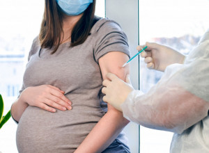 Da li TRUDNICE treba da se VAKCINIŠU? Naučnici konačno dali JASAN odgovor na pitanje oko kojeg žene imaju najviše DILEMA