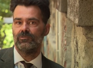 Topli krevet zamenio je gradskim klupama, a zbog TRAGEDIJE moli za koji dinar: Nikola je bio poznati BALETAN, a umesto slave osuđen je na MILOST PROLAZNIKA!