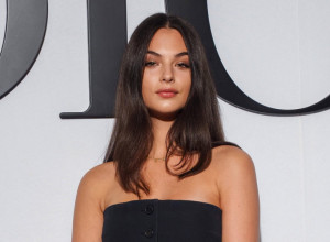 Znate li čija je ovo ćerka? Majka i otac su joj poznati glumci, a svi kažu da je preslikana mama