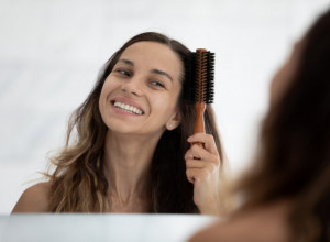 Evo koliko često bi trebalo da se ČEŠLJATE: Pazite kako NEGUJETE kosu, možete je TRAJNO oštetiti