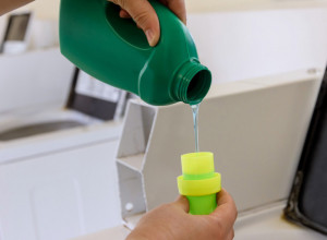 Omekšivač nije samo za ODEĆU: Evo par načina kako da ga upotrebite i u druge svrhe!
