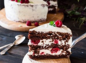 Posna ŠVARCVALD torta: Pravi se za MANJE od pola sata, ukusna kao MRSNA, svi će vam TRAŽITI recept