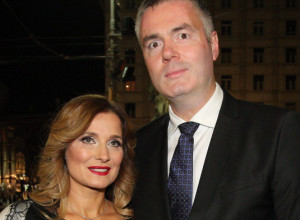 Potresna ispovest Jelene Tomašević o borbi sa TEŠKOM bolešću: "Možda neću biti ŽIVA kad Matija krene u školu, kad Kića završi fakultet, ali sam rekla sebi da ja to MOGU"