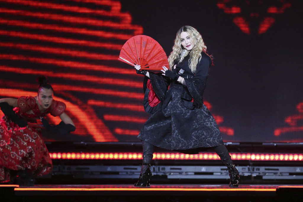 Madonin sin je "pobegao" od nje glavom bez obzira: Odrastao je u Londonu, a sada pod "LAŽNIM" imenom prodaje basnoslovno skupe slike!
