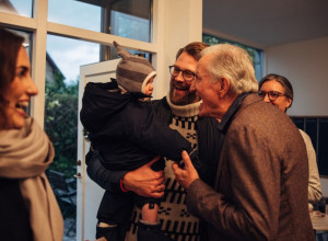Nemojte da se OBRUKATE: Ova pravila važe za svakog GOSTA na slavi, svaki pravi SRBIN ih poštuje