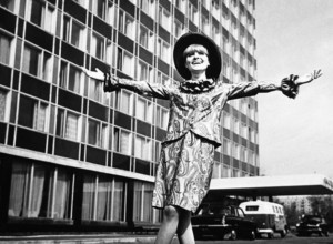 Zvali su je najlepšom RUSKINJOM sa razlogom: Tragično je završila mlada, uništio je jugoslovenski novinar, a njeno GROBNO mesto je pod VELOM TAJNE