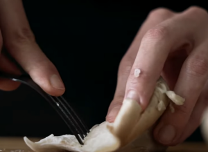 Podiže IMUNITET, snižava HOLESTEROL i šećer : Ovu namirnicu možete da kupite na svakoj PIJACI!