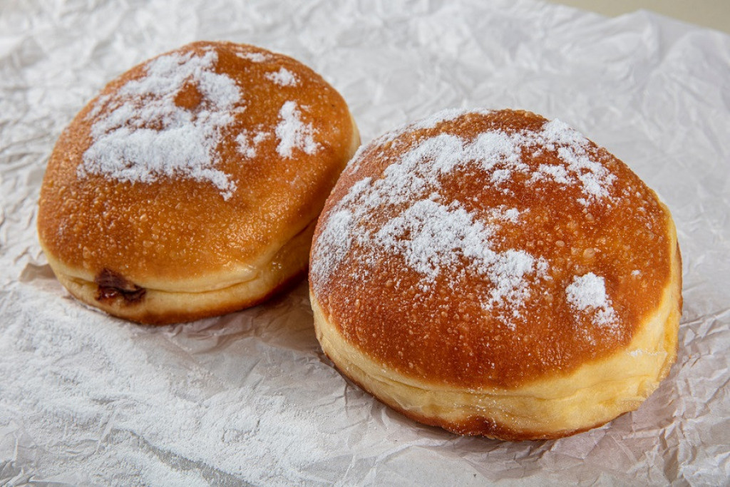 Cela SRBIJA traži ovaj recept: Krofne od DVA sastojka gotove za MINUT