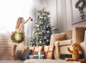 Vaša jelka će biti najlepša u kraju: Izbegnite klasičnu crveno-zlatnu, ove trendi opcije su originalnije!