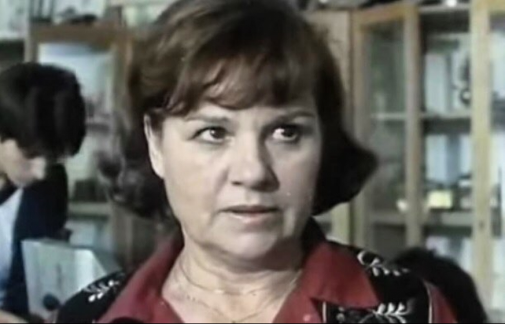 U kutiji se krila TAJNA: Sin Olivere Marković je nakon njene smrti kustosu predao kutiju u kojoj je celog života čuvala jednu POSMRTNICU