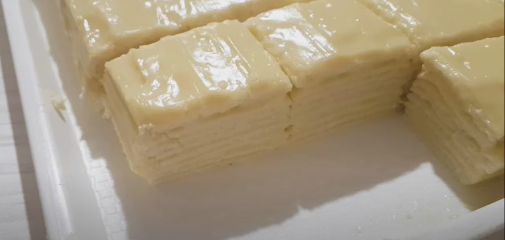 Recept za brzu TORTU bez pečenja kora: Topi se u ustima, a za tren oka će biti gotova