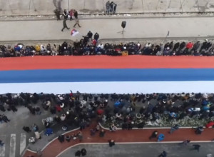 Dukljani poveli opštu hajku protiv predstavnika SRPSKOG naroda! Iz DF piručuju - vijoriće se TROBOJKA JOŠ DUGO!