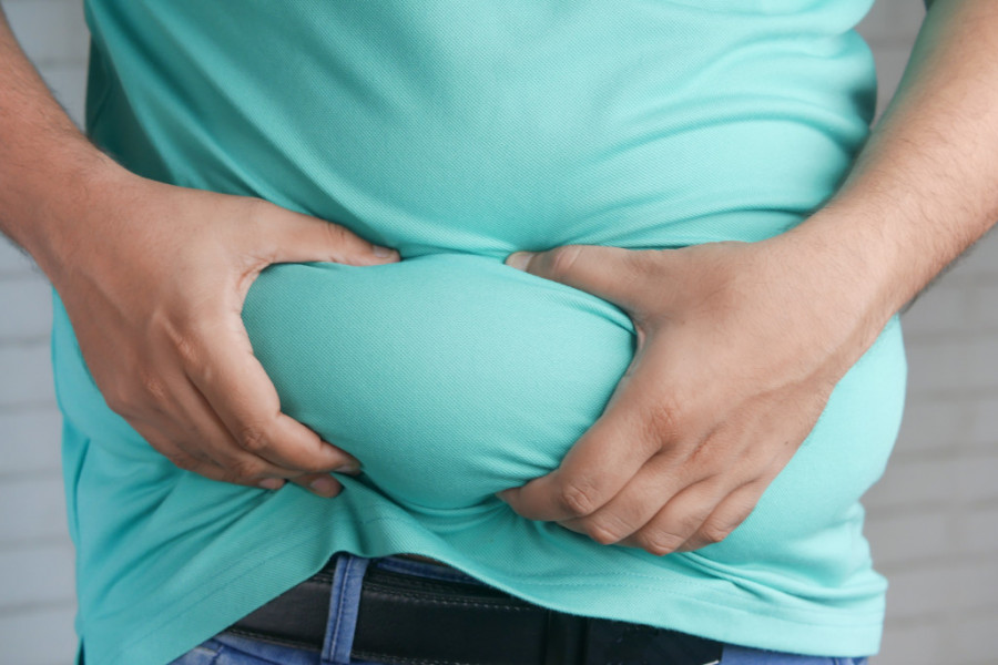 Ako želite RAVAN stomak, izbacite ove DVE namirnice: One su zaslužne za SALO, upozorio je cenjeni NUTRICIONISTA