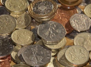 Ovo je jedini trik koji uvek uspeva: Samo stavite 3 novčića na ovo mesto u kući i imaćete para kao pleve